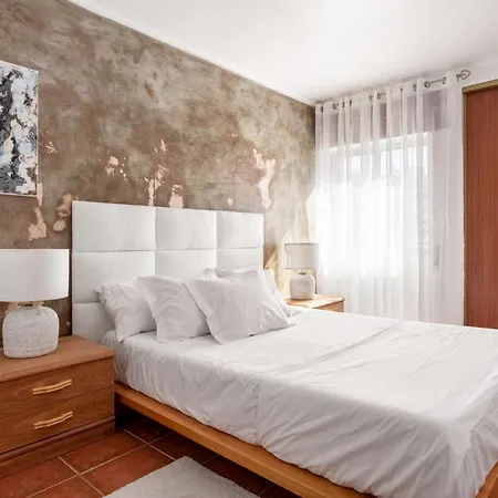 Altido Luxurious Flat In Apartment *