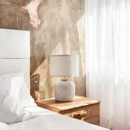 Altido Luxurious Flat In Apartment