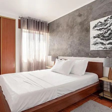 Altido Luxurious Flat In * Setúbal